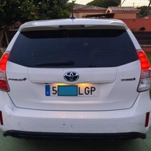 FOTOS TOYOTA PRIUS PLUS (1)