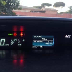 FOTOS TOYOTA PRIUS PLUS (2)