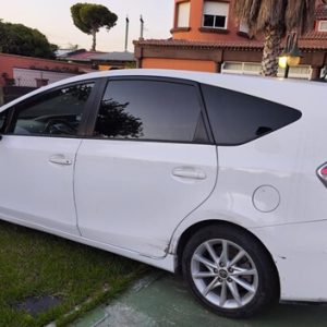 FOTOS TOYOTA PRIUS PLUS (6)