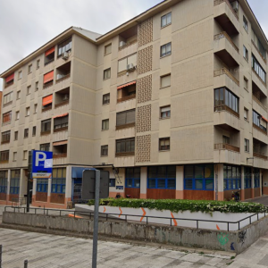 Local Comercial en Calle Colón, Cuenca