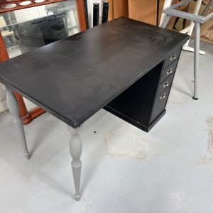 ESCRITORIO MARRÓN OSCURO (1)