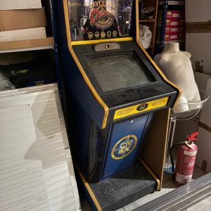 MAQUINA RECREATIVA (4)